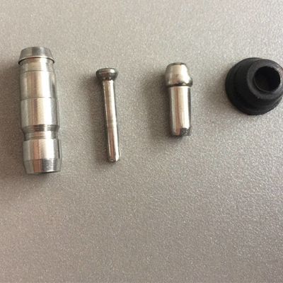 38.8mm Stainless Steel Nipple Drinker SS304 Poultry Feeders And Drinkers