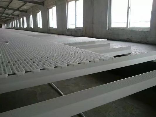 Coop grid floor,  A floor that leaks chicken manure through the grille