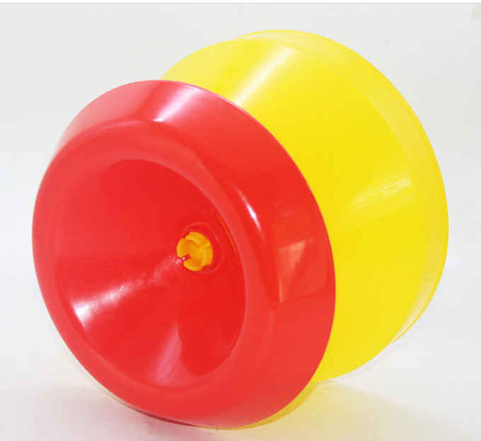 Biały podajnik i poidło dla drobiu PP Automatyczne poidła i podajniki dla kurczaków 1